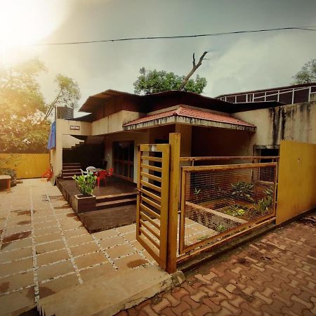 Nivritti Villa Matheran Eksteriør bilde