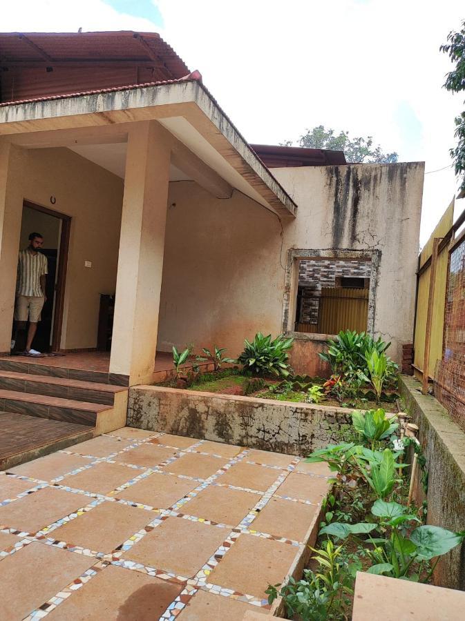 Nivritti Villa Matheran Eksteriør bilde